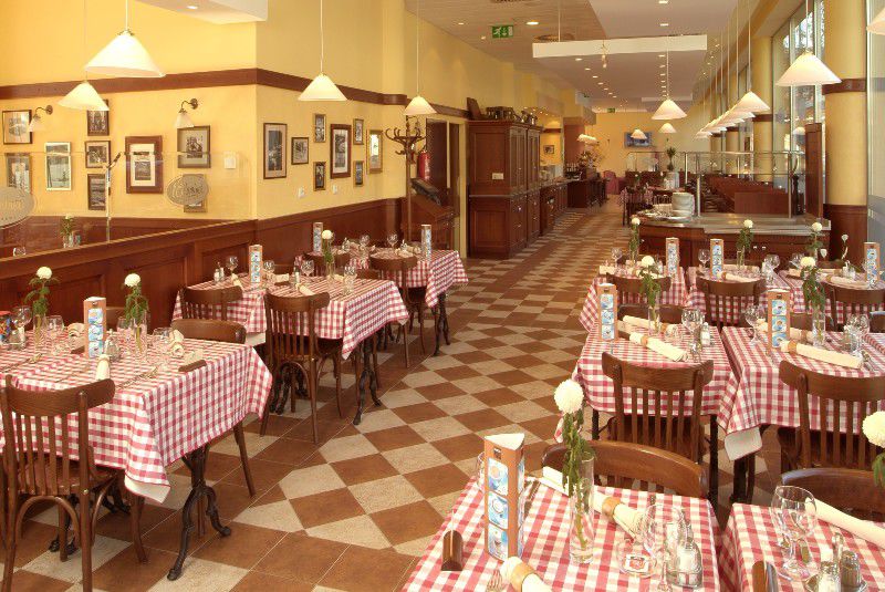 Готель Ibis Mala Strana 3*